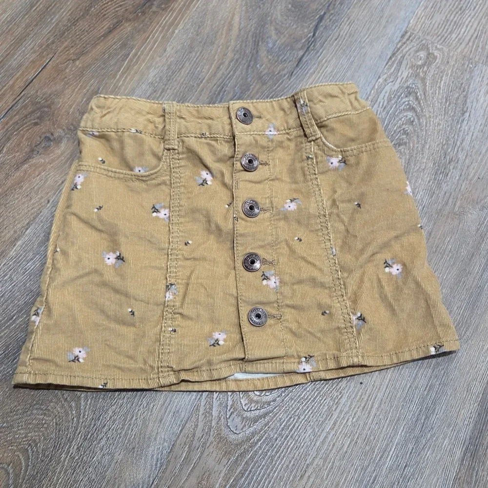 OshKosh Bgosh Girls Tan Floral Corduroy Button Front Mini Skirt Size 5